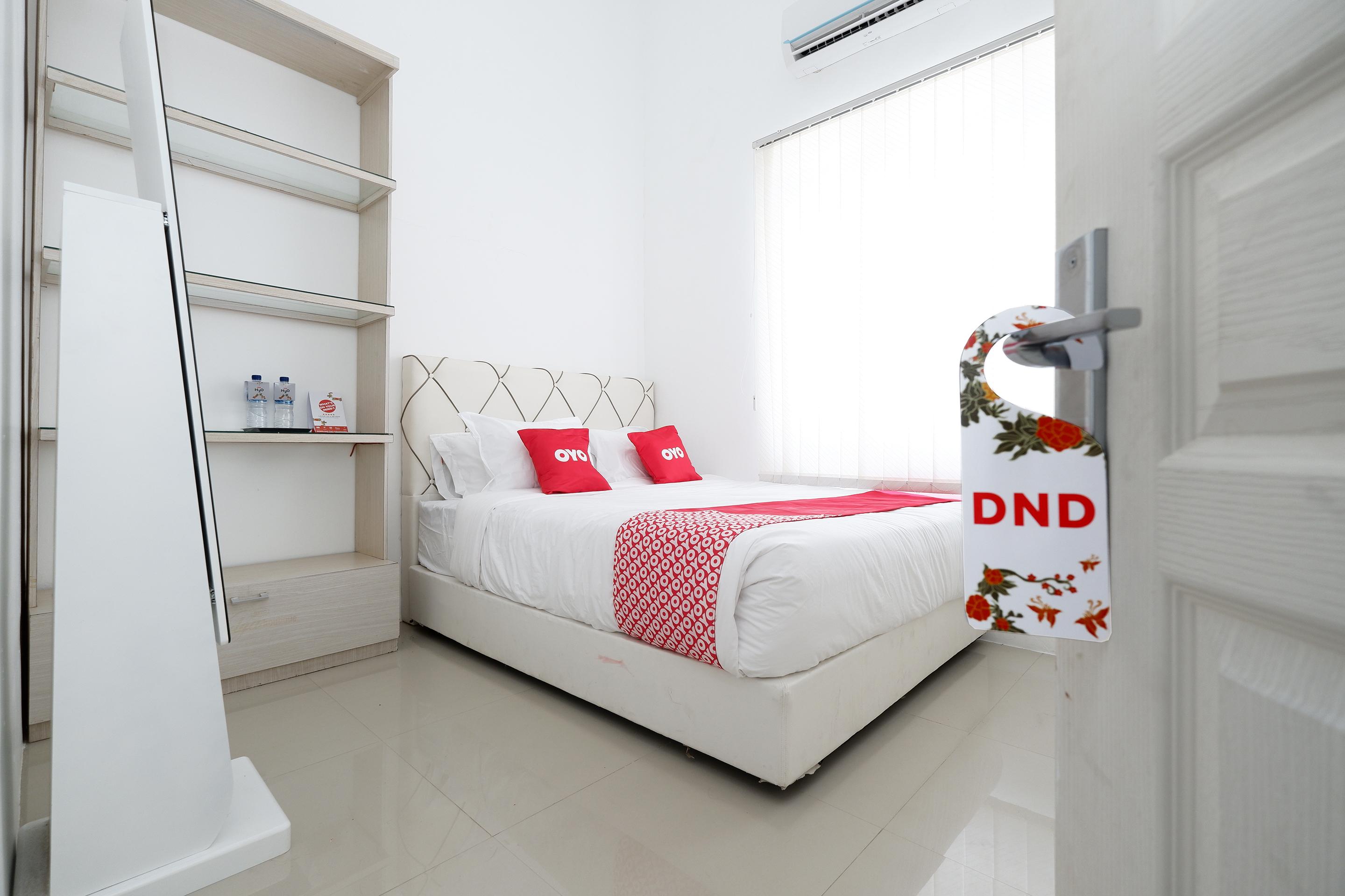 Griya Rw Family Guest House Redpartner Solo Exteriér fotografie