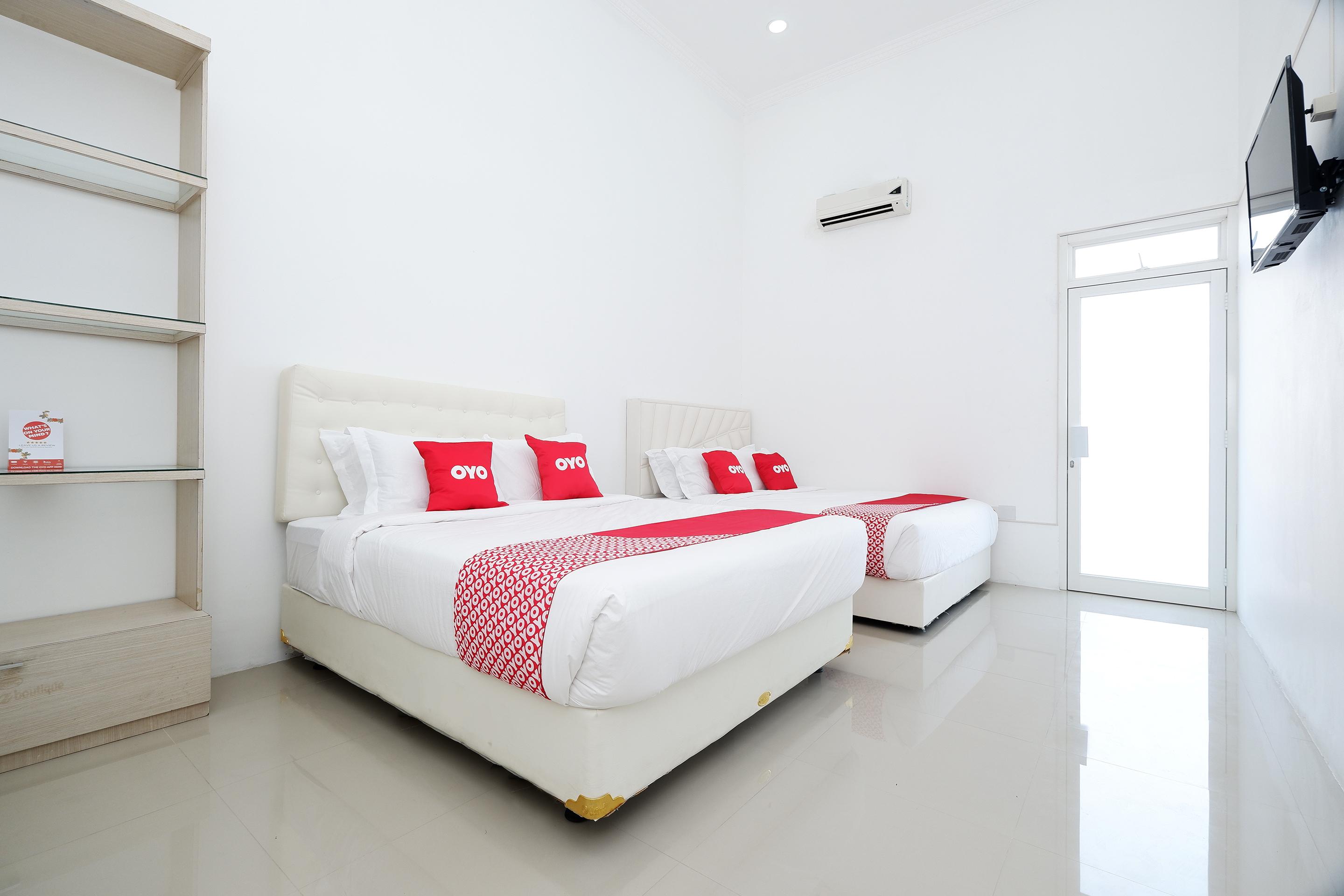 Griya Rw Family Guest House Redpartner Solo Exteriér fotografie