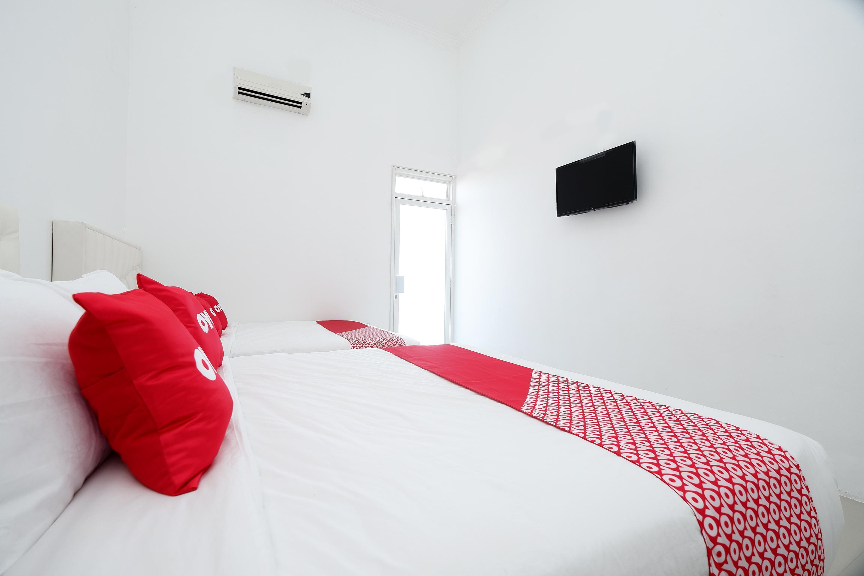 Griya Rw Family Guest House Redpartner Solo Exteriér fotografie