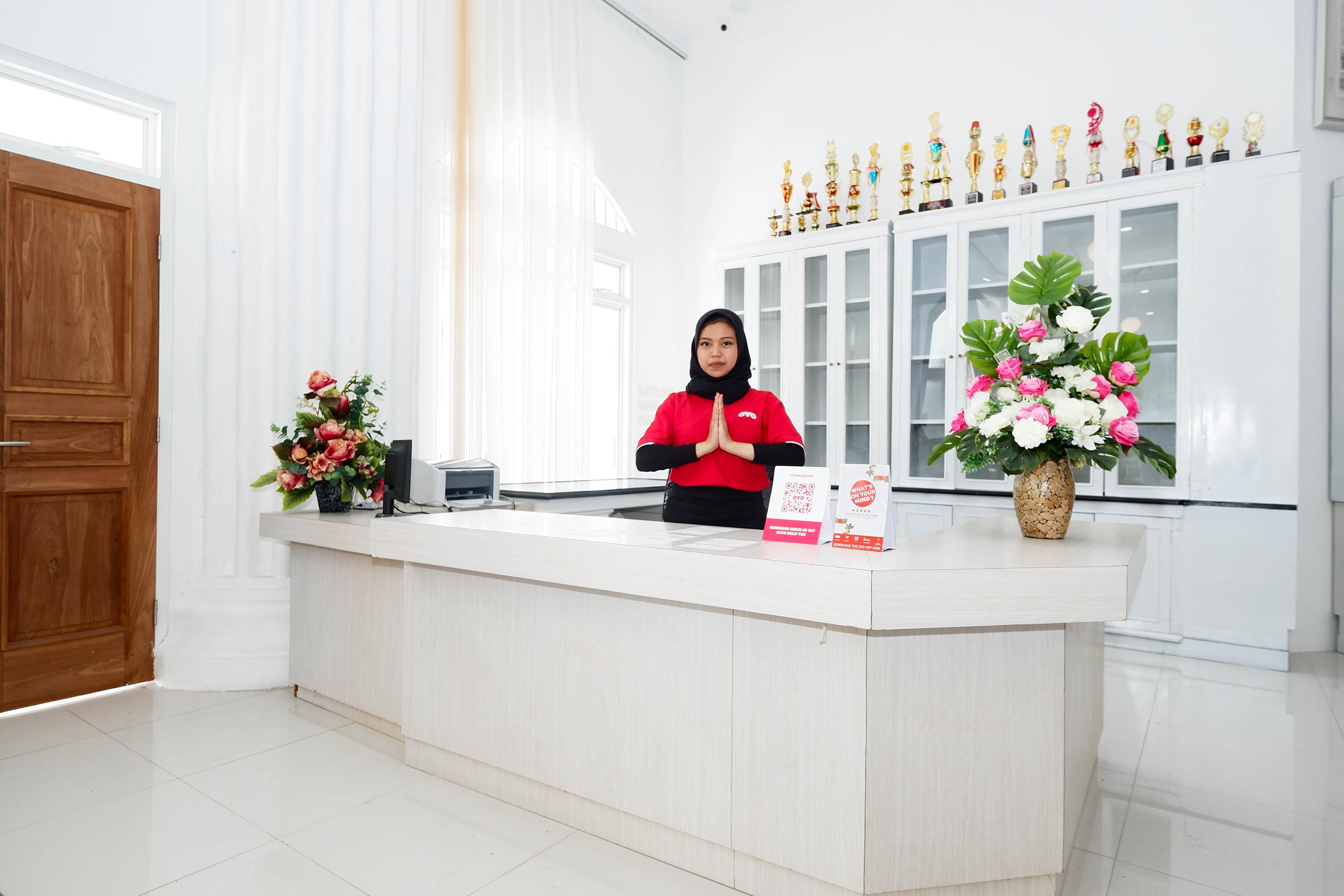 Griya Rw Family Guest House Redpartner Solo Exteriér fotografie