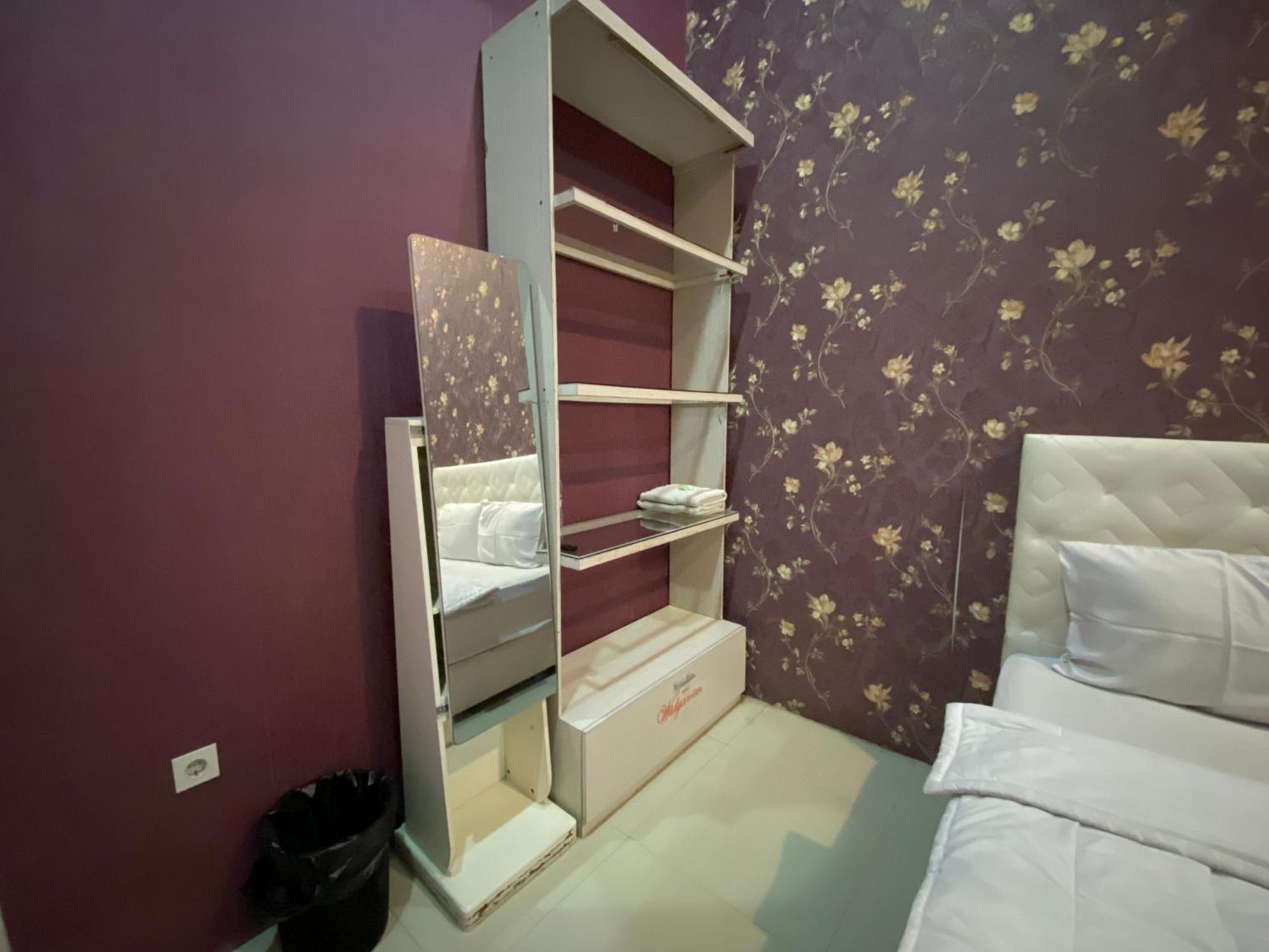 Griya Rw Family Guest House Redpartner Solo Exteriér fotografie